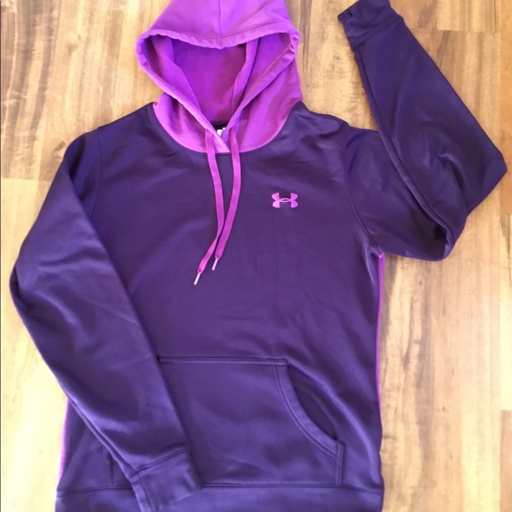 Woman’s Size S Under Armour Logo Hoodie